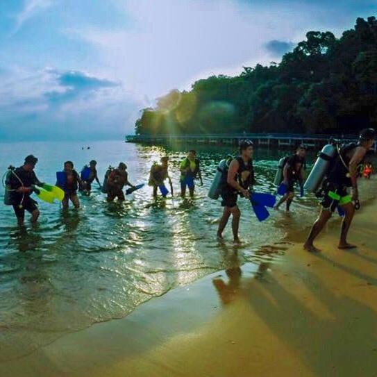 Готель Go Deeper Tioman Екстер'єр фото